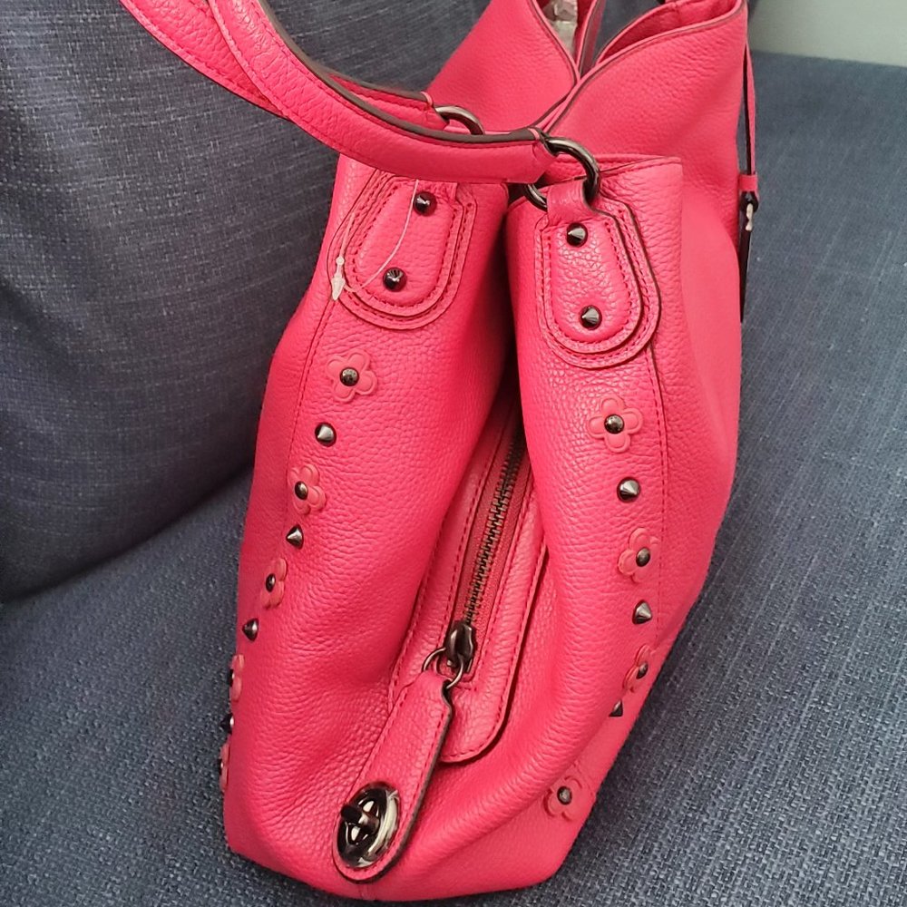 Coach Turnlock Edie 31 Shoulder Bag Floral Rivets - Picture 4 of 12